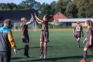 Bild 40 - B-Juniorinnen Ellerau - St.Pauli : Ergebnis: 1:5